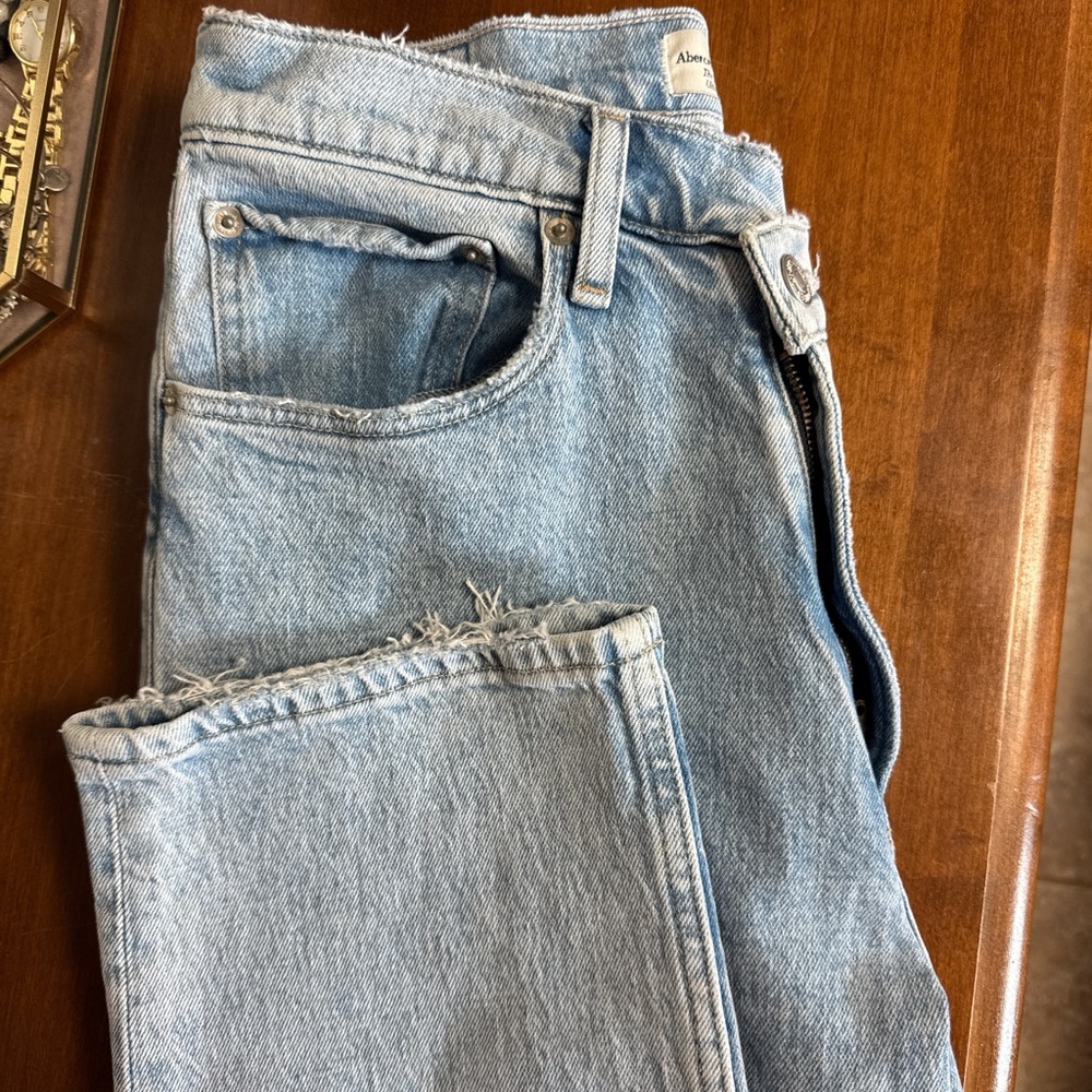 Abercrombie & Fitch 90’s Straight Ultra High Rise Crossover Jeans - 10XL